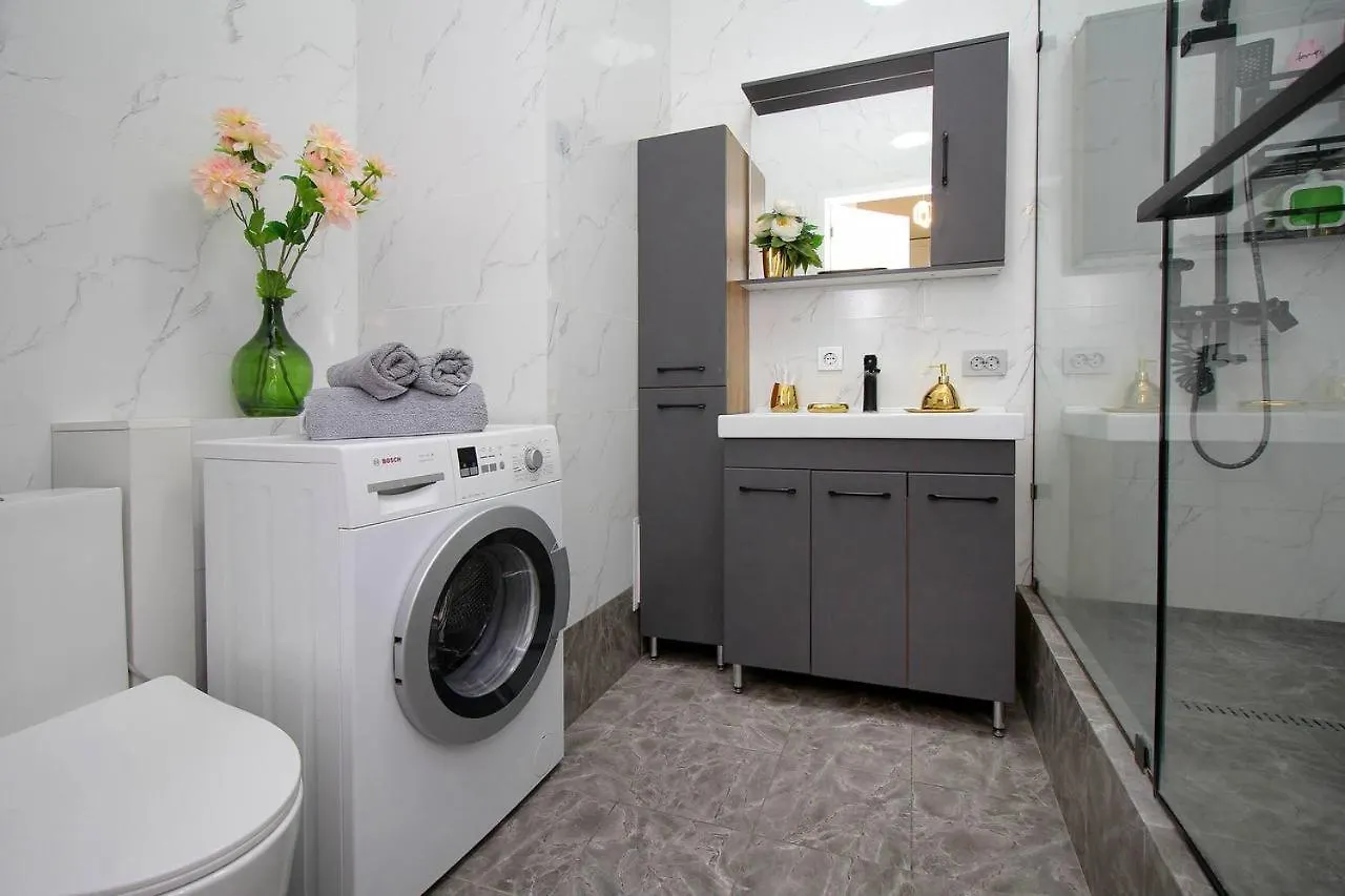 Apartamento 4You One Room Almaty